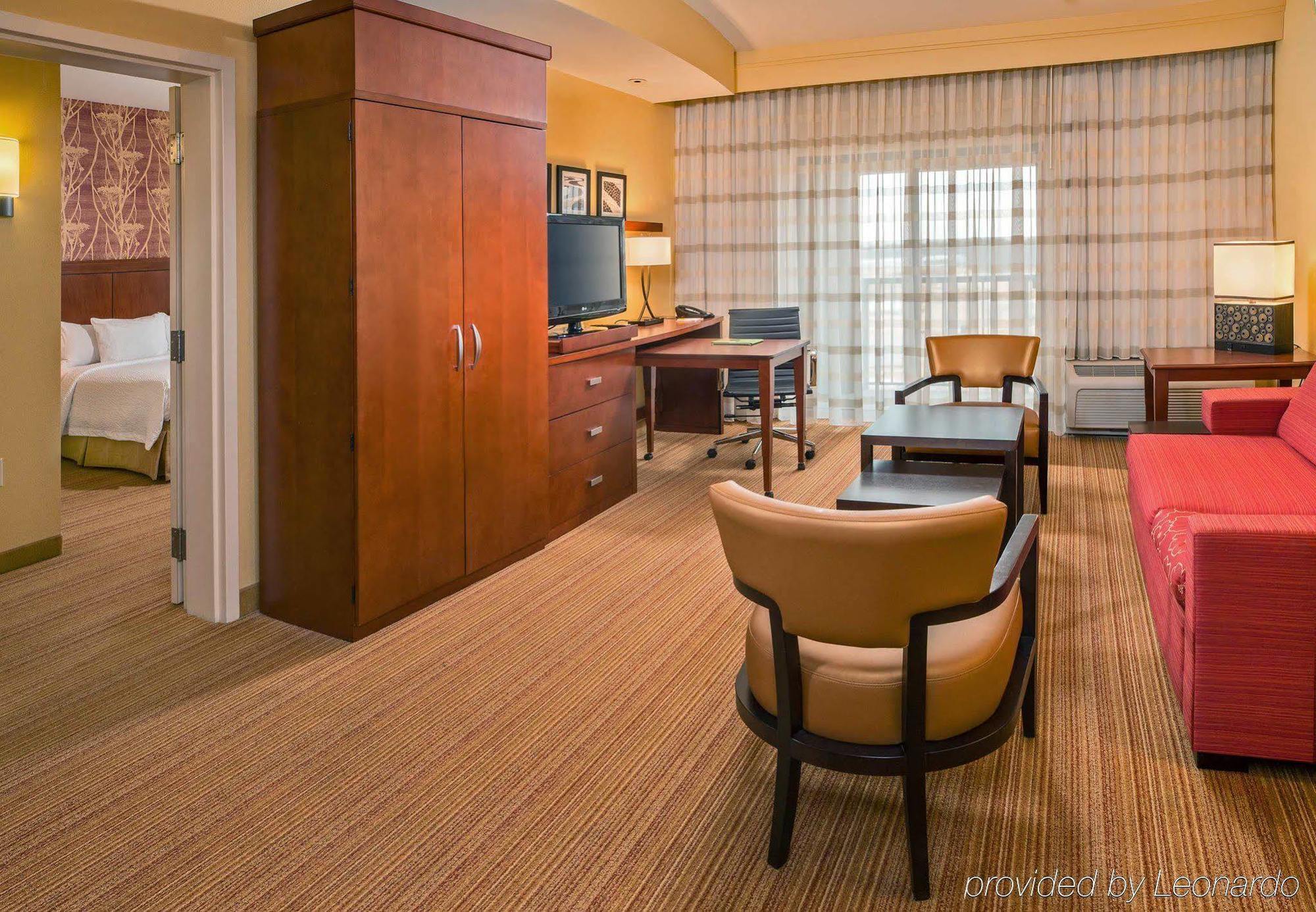 Hotel Courtyard Charlotte Concord Esterno foto